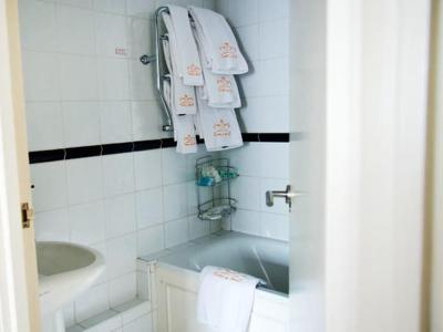 د نو لندن کارلتون هتل