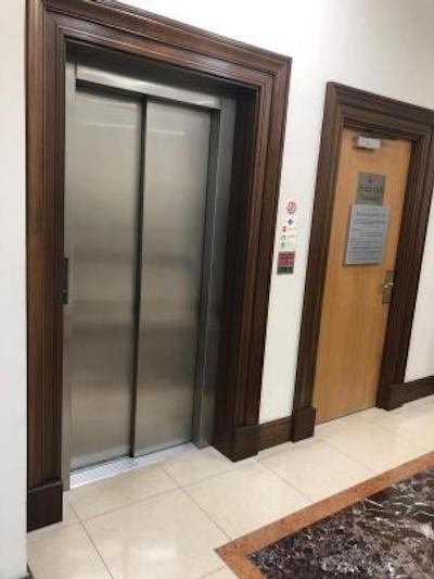 د نو لندن کارلتون هتل