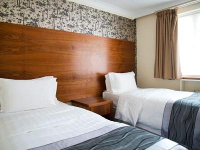 د نو لندن کارلتون هتل