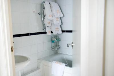 د نو لندن کارلتون هتل