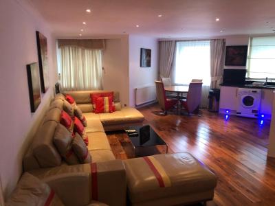 د نو لندن کارلتون هتل