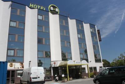 ب اند ب هتل تولوس سنتر