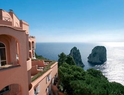 پونتا تراگارا