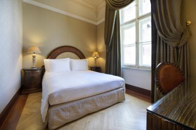 کارلو ایو پراگو