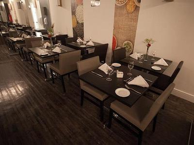 تولیپ این بلو هریزنت