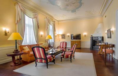 ل پالیز ارت هتل