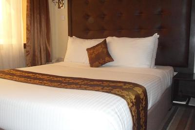 د کلارین هتل