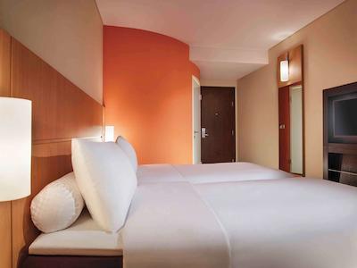 هتل ایبیز سورابا سیتی سنتر