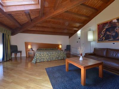 مرکور فرارا هتل