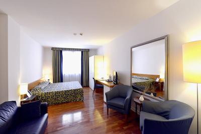 مرکور فرارا هتل