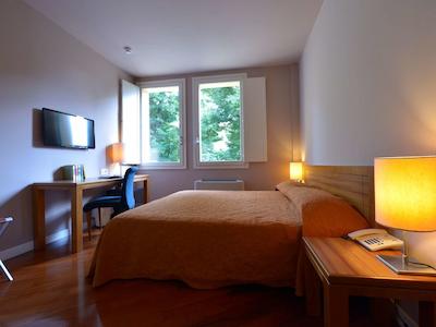 مرکور فرارا هتل