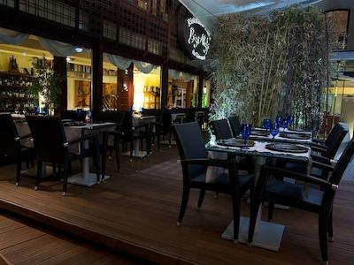 مرکور فرارا هتل