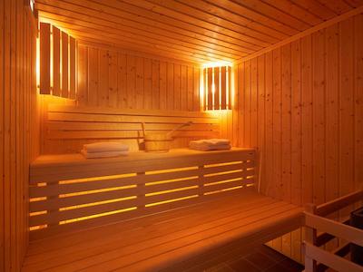 ایبیز استیلز منتبلیارد سنتر ولت