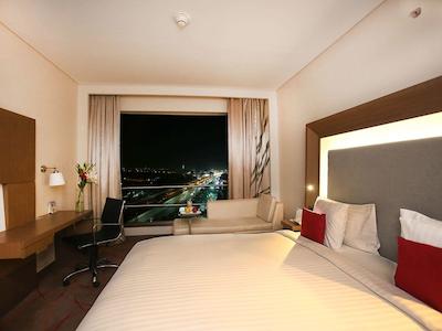 نوتل اهمداباد