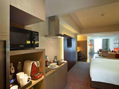 نوتل اهمداباد