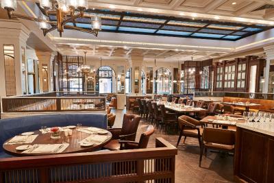 د کپیتال کمپینسکی هتل سنگاپور