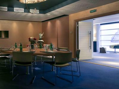 مرکور کمادو ریزرت