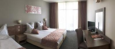 سانئوکلاب اودسوس