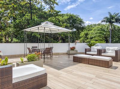 پامپولها دیزاین هتل