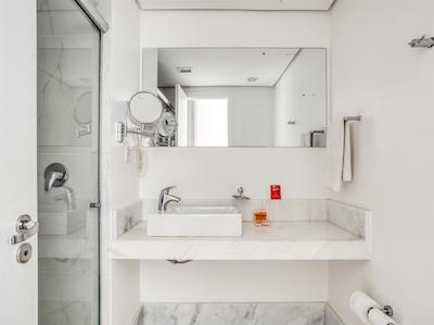 پامپولها دیزاین هتل