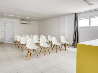 پامپولها دیزاین هتل