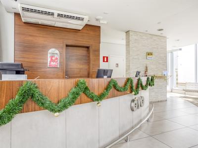 پامپولها دیزاین هتل