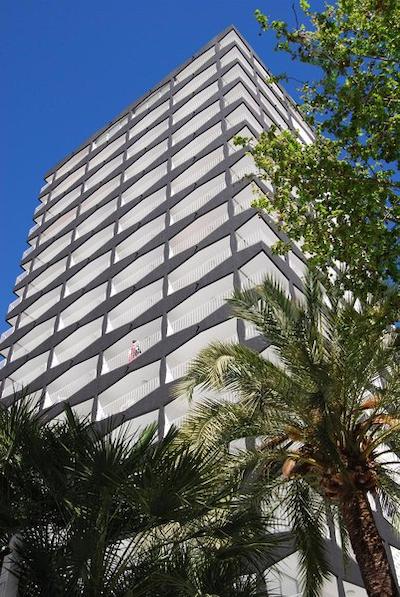 ریبل اپارتامنتز