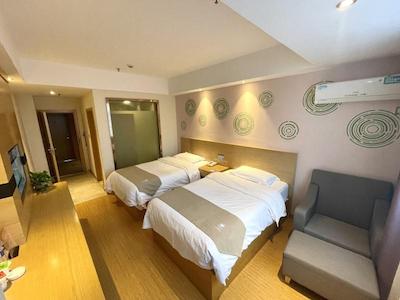 گرین تری این جیانگکسی نانچانگ ریلو استیشن لویانگ راد اکسپرز هتل