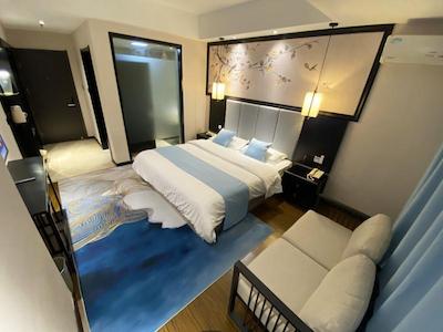 گرین تری این جیانگکسی نانچانگ ریلو استیشن لویانگ راد اکسپرز هتل