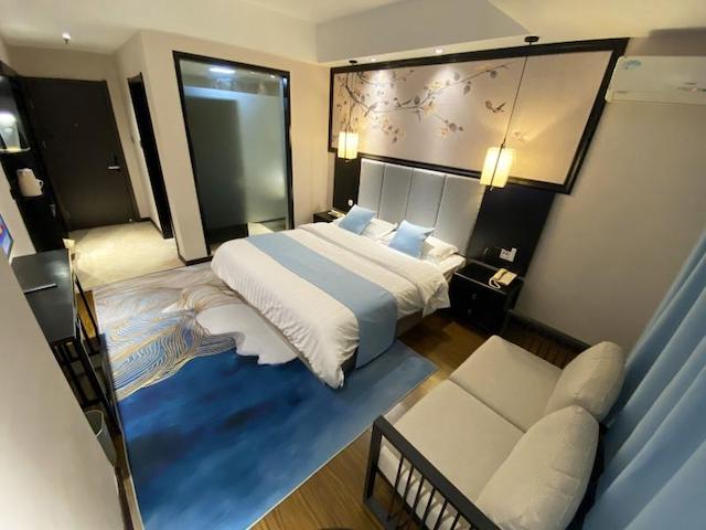 گرین تری این جیانگکسی نانچانگ ریلو استیشن لویانگ راد اکسپرز هتل