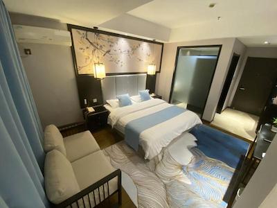 گرین تری این جیانگکسی نانچانگ ریلو استیشن لویانگ راد اکسپرز هتل