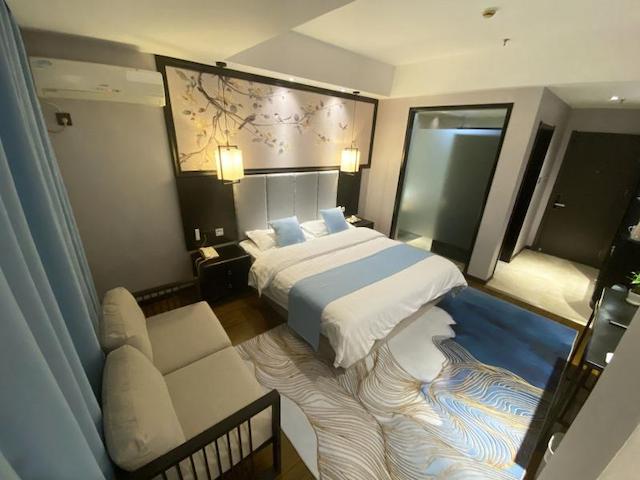 گرین تری این جیانگکسی نانچانگ ریلو استیشن لویانگ راد اکسپرز هتل