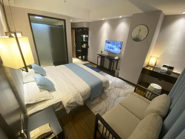 گرین تری این جیانگکسی نانچانگ ریلو استیشن لویانگ راد اکسپرز هتل