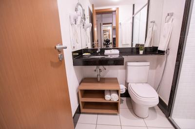 ادز بولکو هپلوز اکسکوتیو