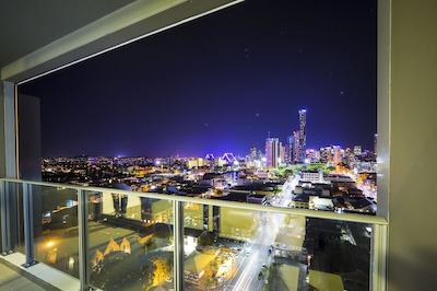 م اند ا اپارتمنتز