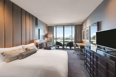 گامبارو هتل