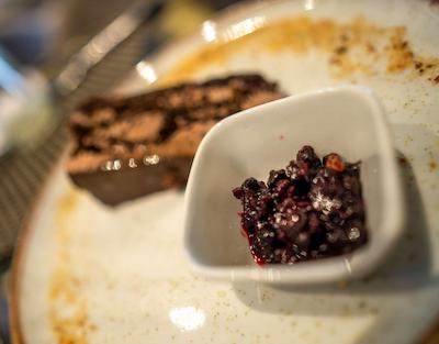 93 لوکسوری سویتز