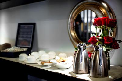 93 لوکسوری سویتز