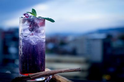 93 لوکسوری سویتز