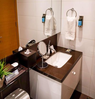 93 لوکسوری سویتز