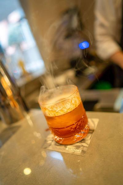 93 لوکسوری سویتز