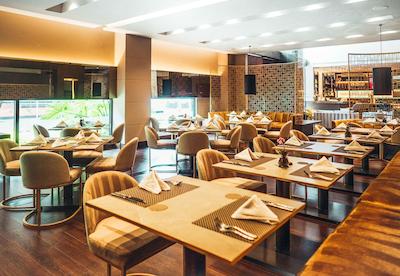 93 لوکسوری سویتز