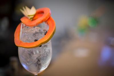 93 لوکسوری سویتز