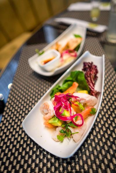 93 لوکسوری سویتز