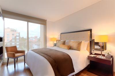 93 لوکسوری سویتز