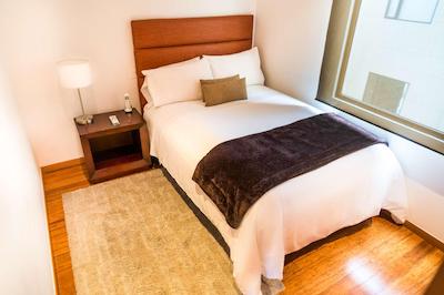 93 لوکسوری سویتز