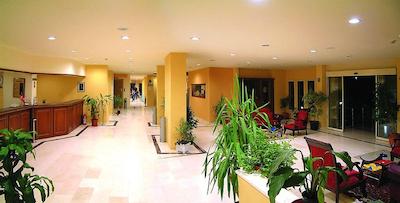 کاپریس بیچ هتل