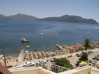 کاپریس بیچ هتل