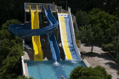 کاپریس بیچ هتل