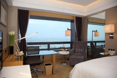 شانگهای هانگچائو ایرپورت هتل